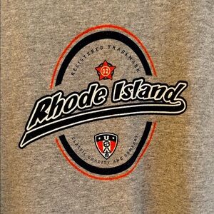 Rhode Island Gildan XL T-Shirt